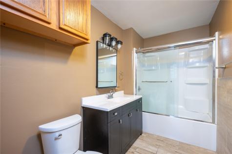 111 21st Street Marion IA 52302