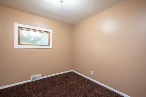 111 21st Street Marion IA 52302