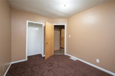 111 21st Street Marion IA 52302