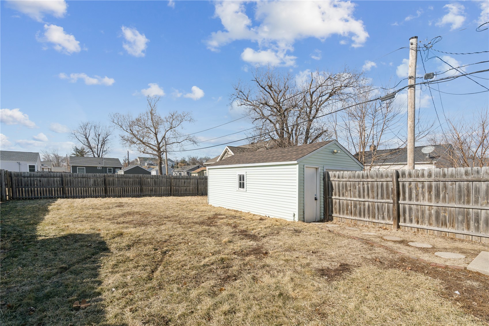 1532 8th Street NW Cedar Rapids IA 52405