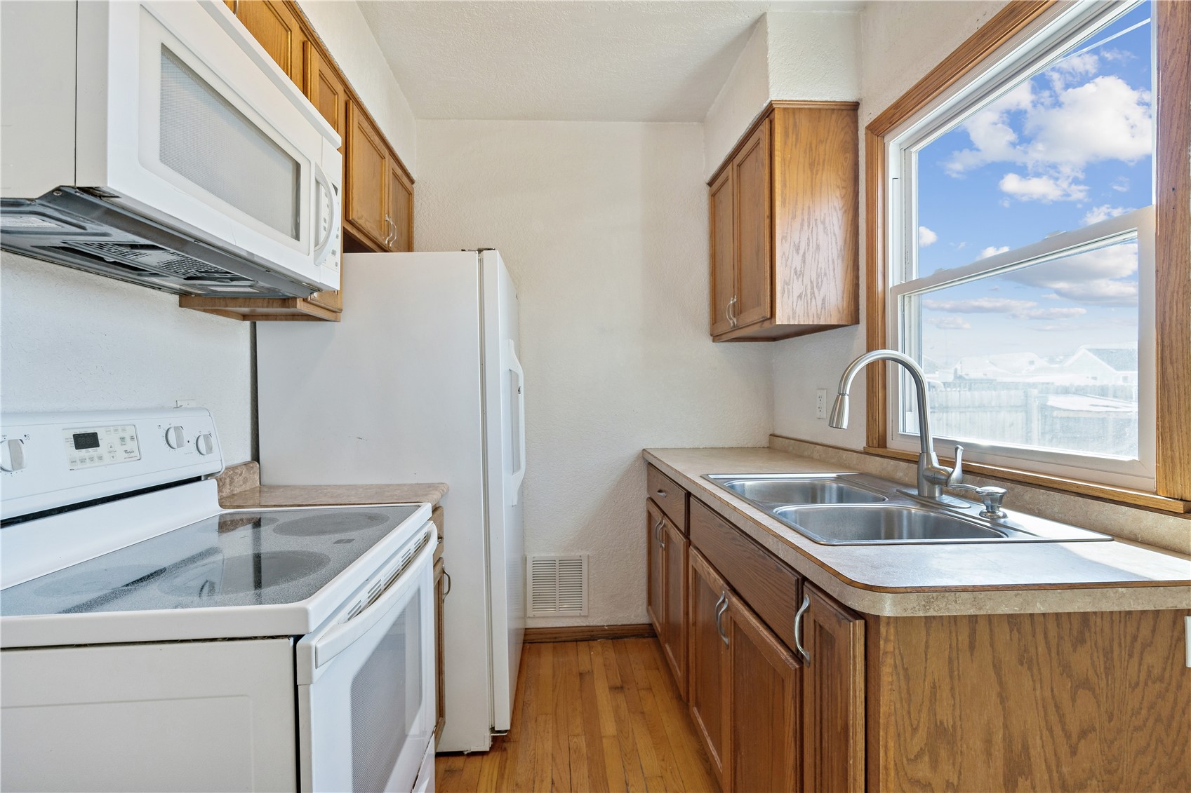 1532 8th Street NW Cedar Rapids IA 52405