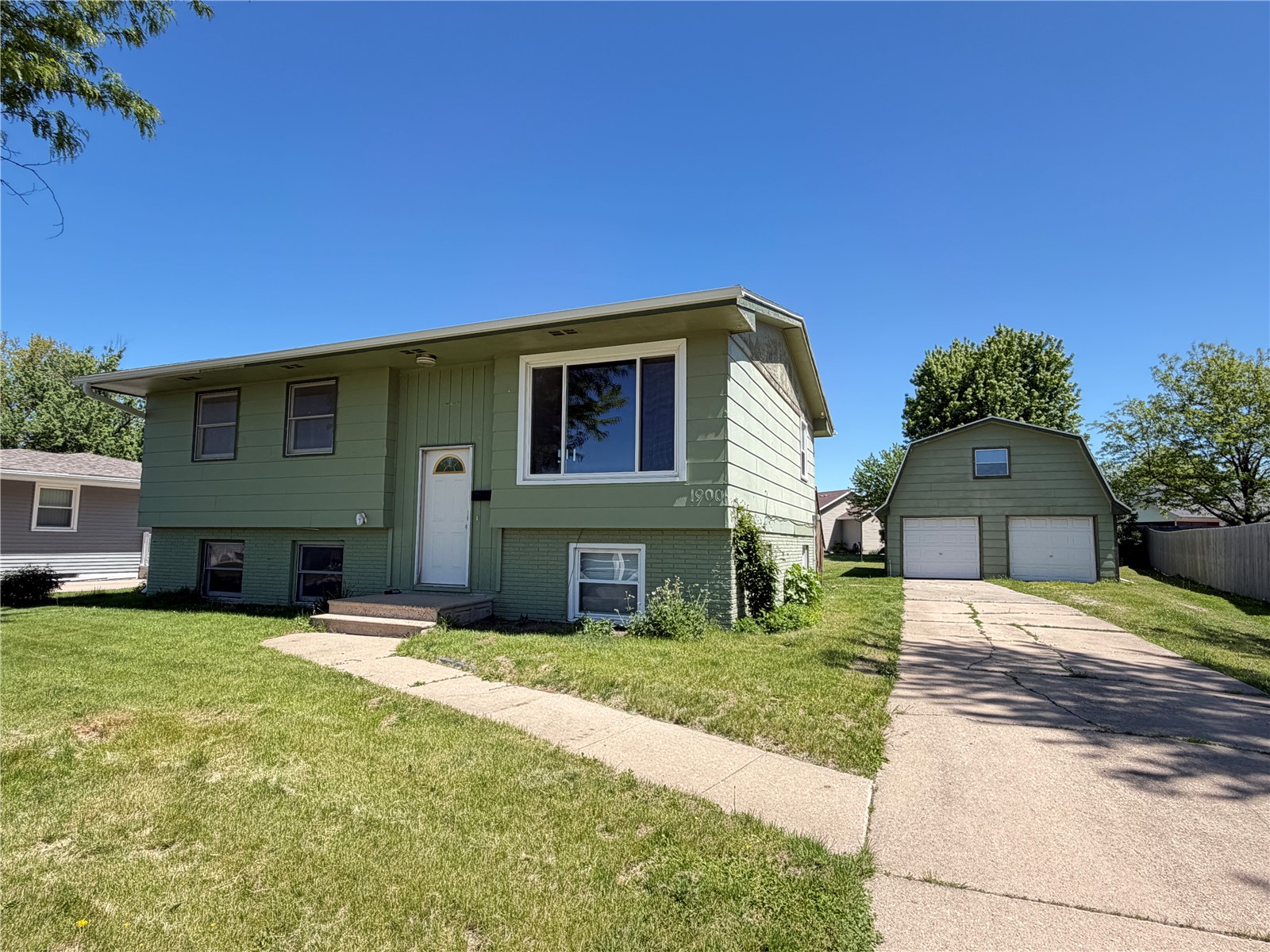 1900 Daleview Drive Marion IA 52302