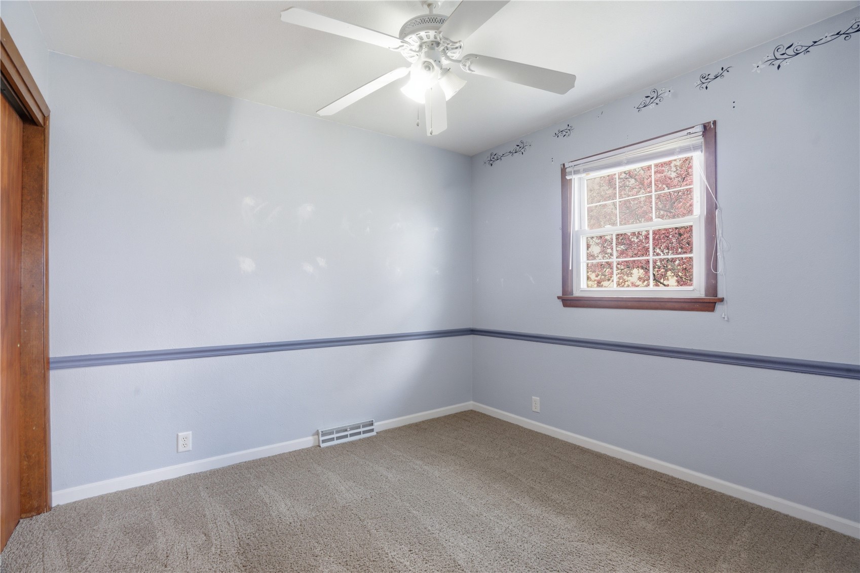 346 32nd Street NW Cedar Rapids IA 52405