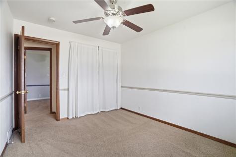 346 32nd Street NW Cedar Rapids IA 52405