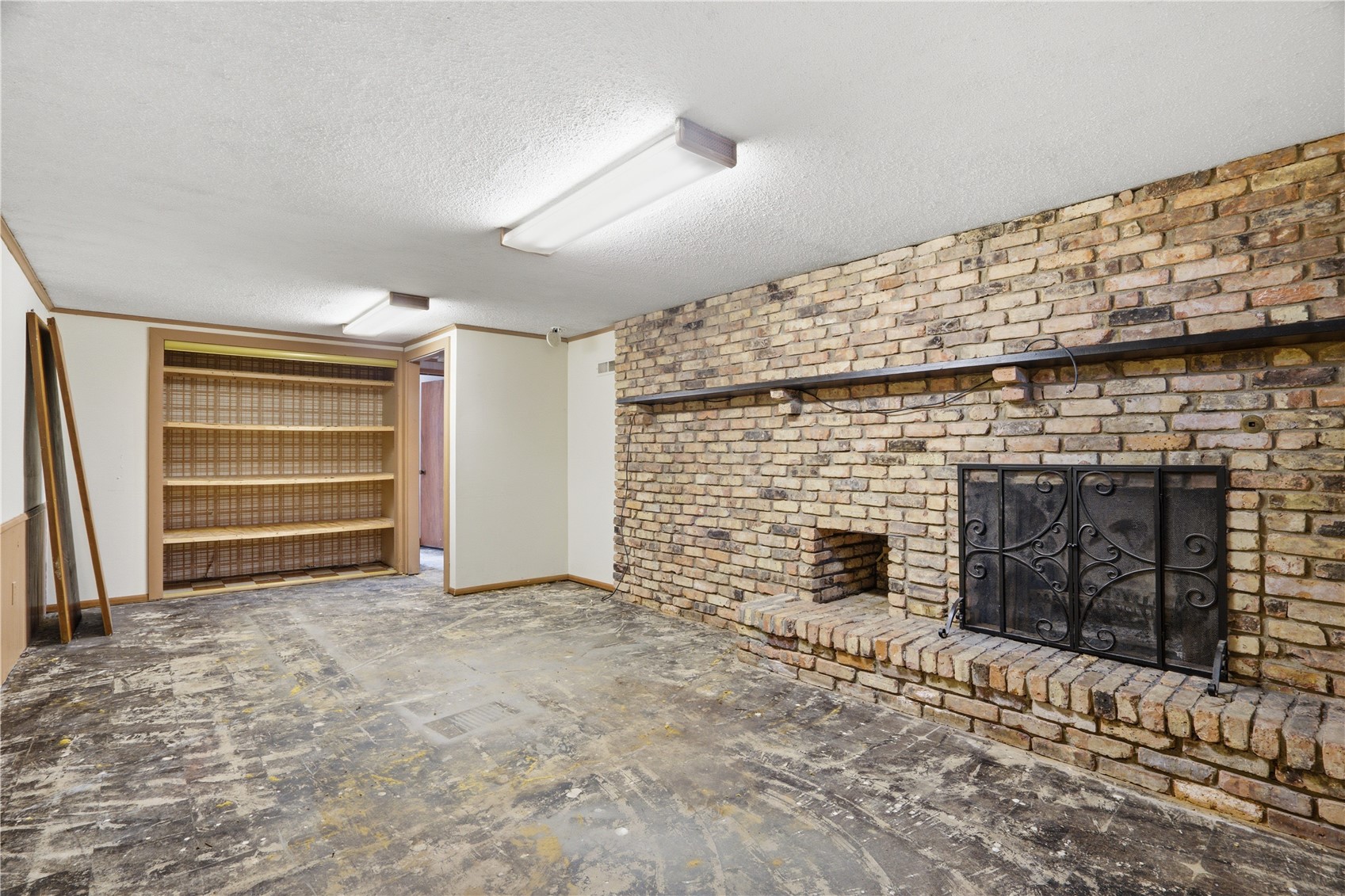 346 32nd Street NW Cedar Rapids IA 52405