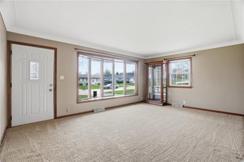 346 32nd Street NW Cedar Rapids IA 52405