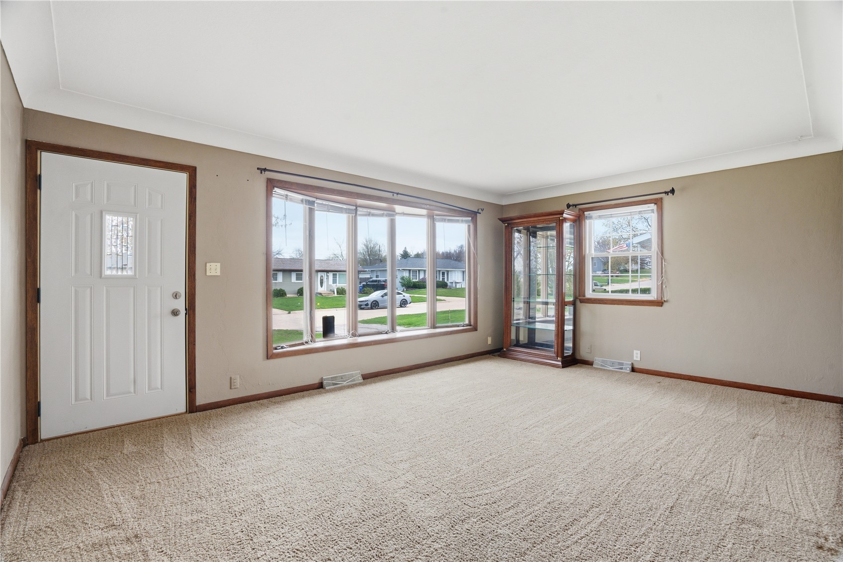 346 32nd Street NW Cedar Rapids IA 52405