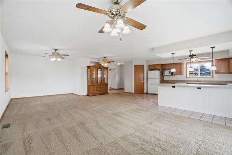 346 32nd Street NW Cedar Rapids IA 52405