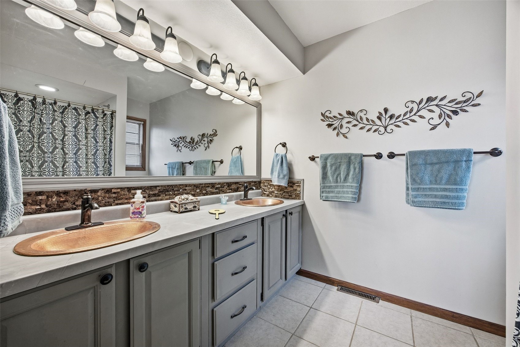 3634 Honey Hill Drive SE Cedar Rapids IA 52403