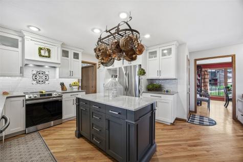 3634 Honey Hill Drive SE Cedar Rapids IA 52403