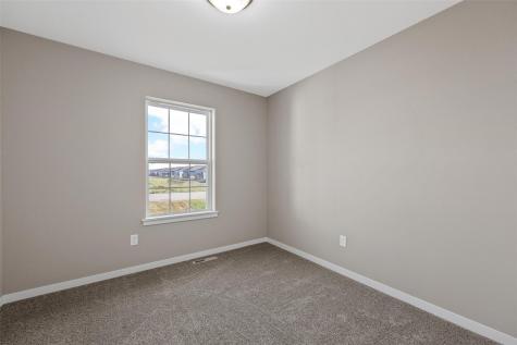 433 Sumac Drive Palo IA 52324
