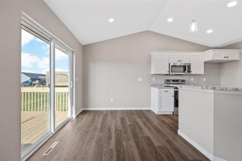 433 Sumac Drive Palo IA 52324