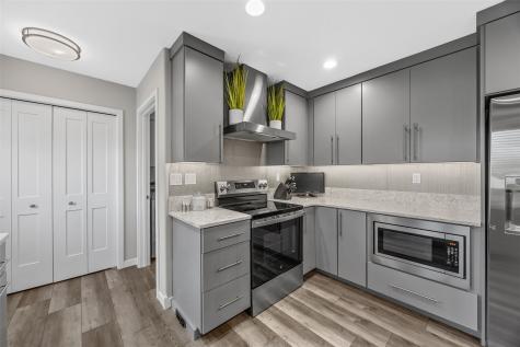 5310 Sterling Heights Drive Marion IA 52302