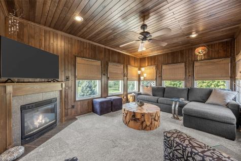 5310 Sterling Heights Drive Marion IA 52302