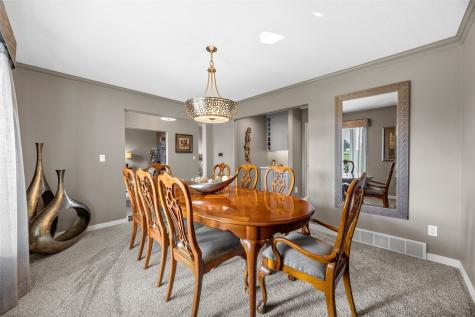 5310 Sterling Heights Drive Marion IA 52302