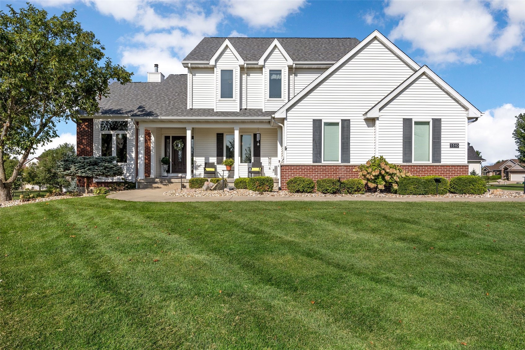5310 Sterling Heights Drive Marion IA 52302