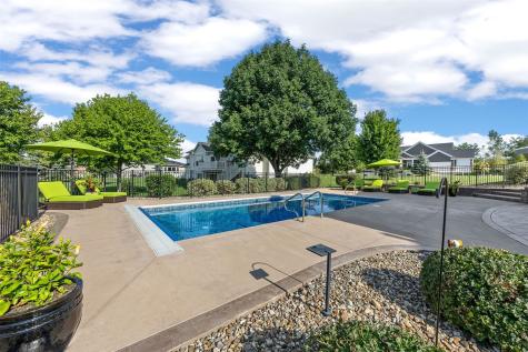 5310 Sterling Heights Drive Marion IA 52302
