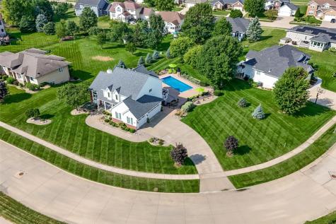 5310 Sterling Heights Drive Marion IA 52302