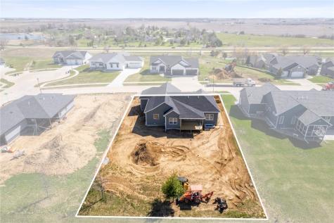 5219 Hay Field Drive SW Cedar Rapids IA 52404