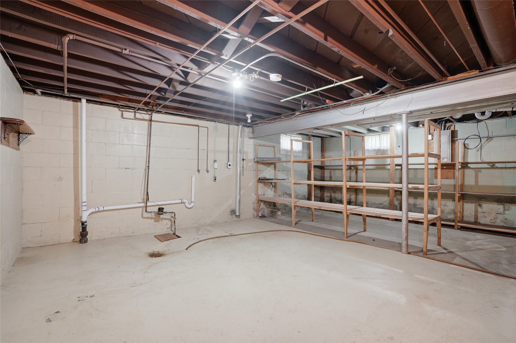 642 Prairie NE Cedar Rapids IA 52402