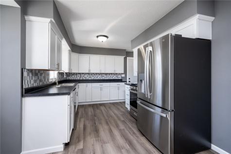 2455 Mcgowan Boulevard Marion IA 52302