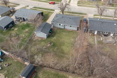 2455 Mcgowan Boulevard Marion IA 52302