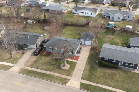 2455 Mcgowan Boulevard Marion IA 52302