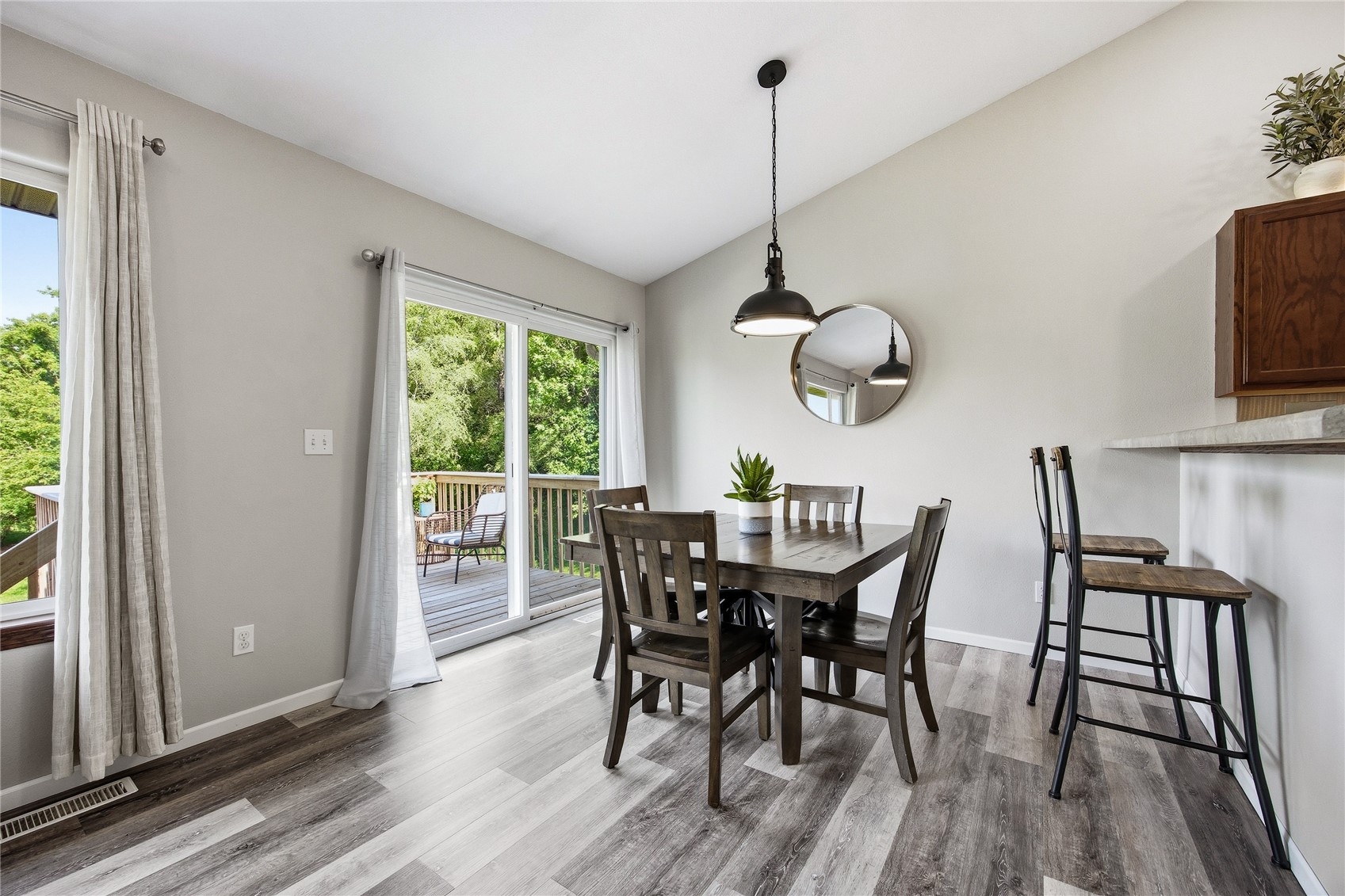 1716 23rd Street SW Cedar Rapids IA 52404