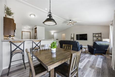1716 23rd Street SW Cedar Rapids IA 52404