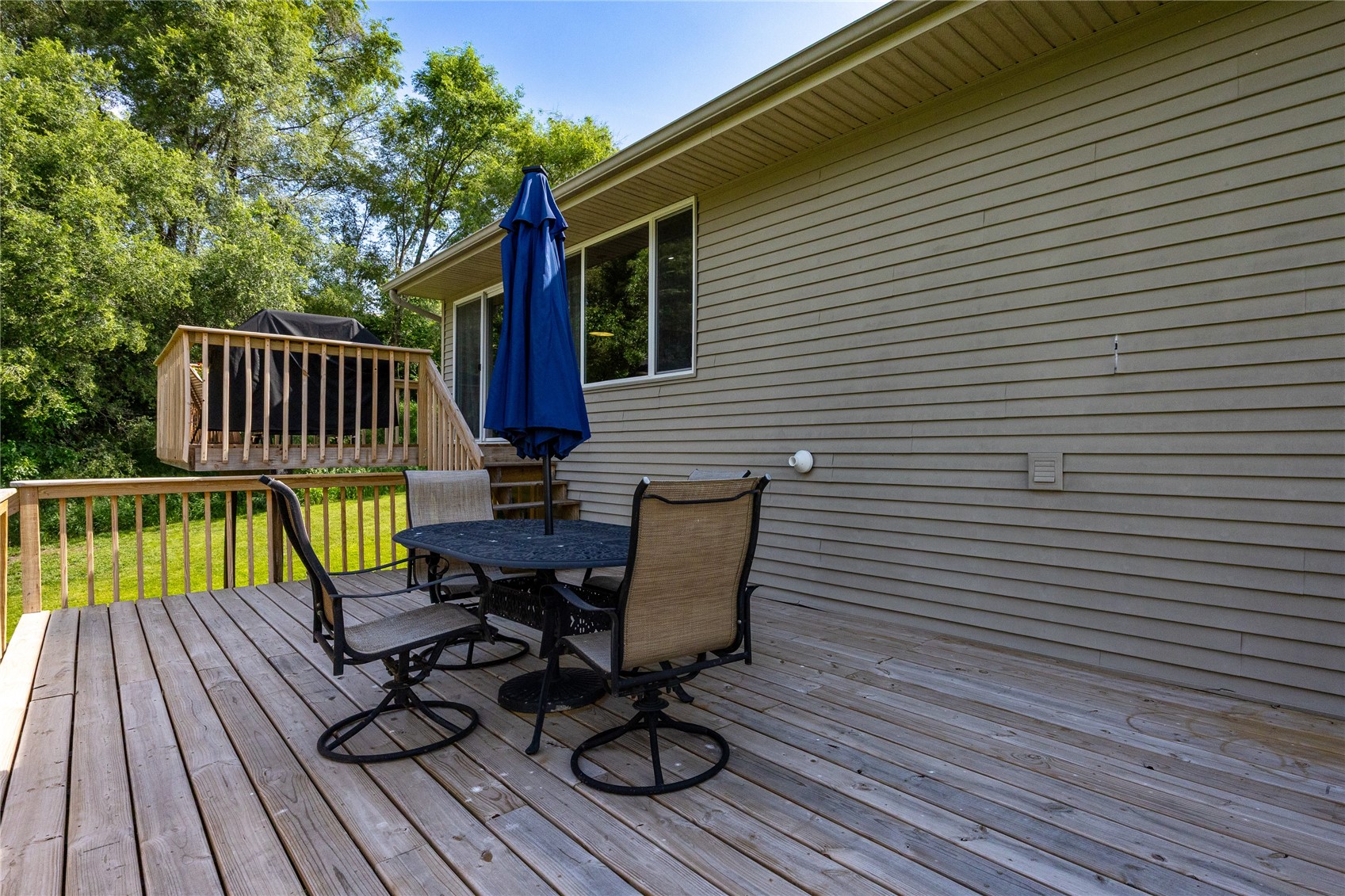 1716 23rd Street SW Cedar Rapids IA 52404