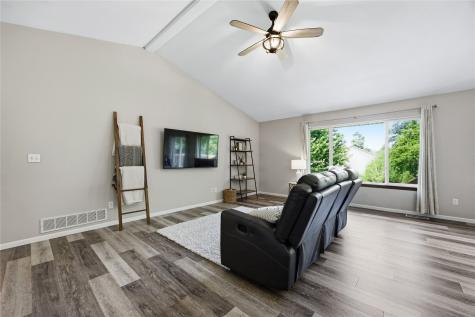 1716 23rd Street SW Cedar Rapids IA 52404