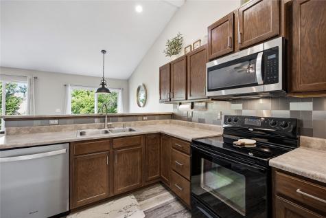 1716 23rd Street SW Cedar Rapids IA 52404