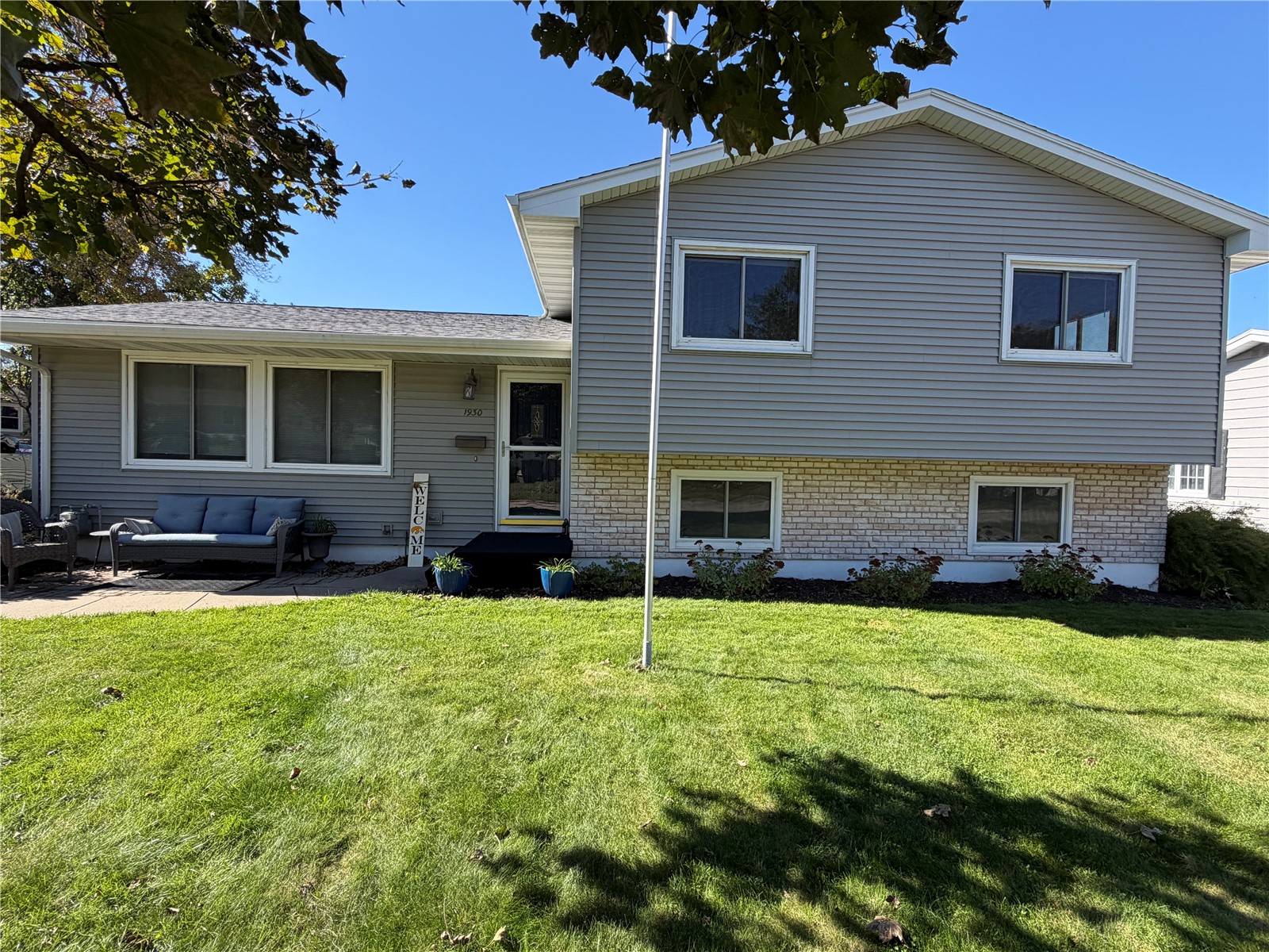 1930 Cach Lane SW Cedar Rapids IA 52404