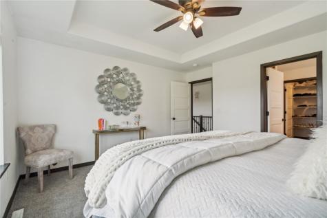 6227 Hoover Trail Road SW Cedar Rapids IA 52404