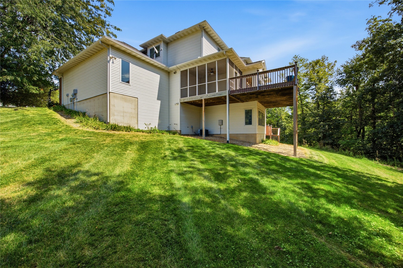 195 Morgan Court Cedar Rapids IA 52411