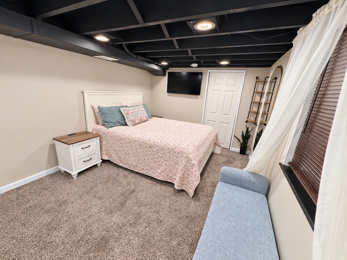 3823 E Avenue NE Cedar Rapids IA 52402