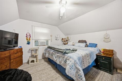 210 Hubbell Street Martelle IA 52305