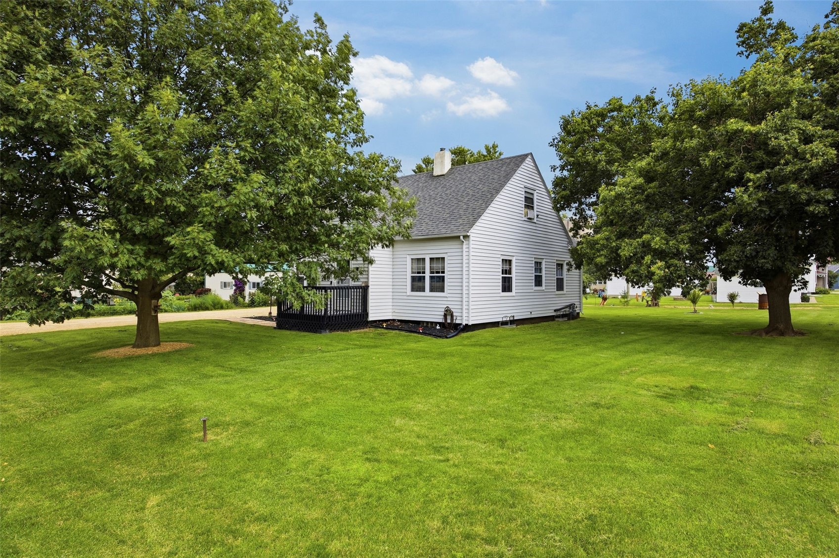 210 Hubbell Street Martelle IA 52305