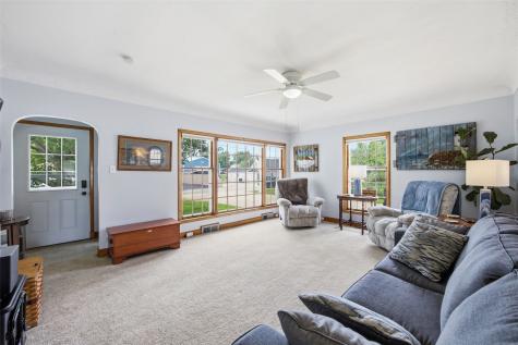 210 Hubbell Street Martelle IA 52305