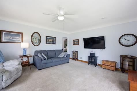 210 Hubbell Street Martelle IA 52305