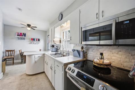 210 Hubbell Street Martelle IA 52305