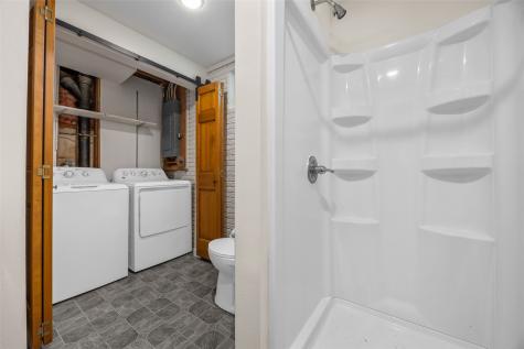 617 Wheaton Road Iowa City IA 52246