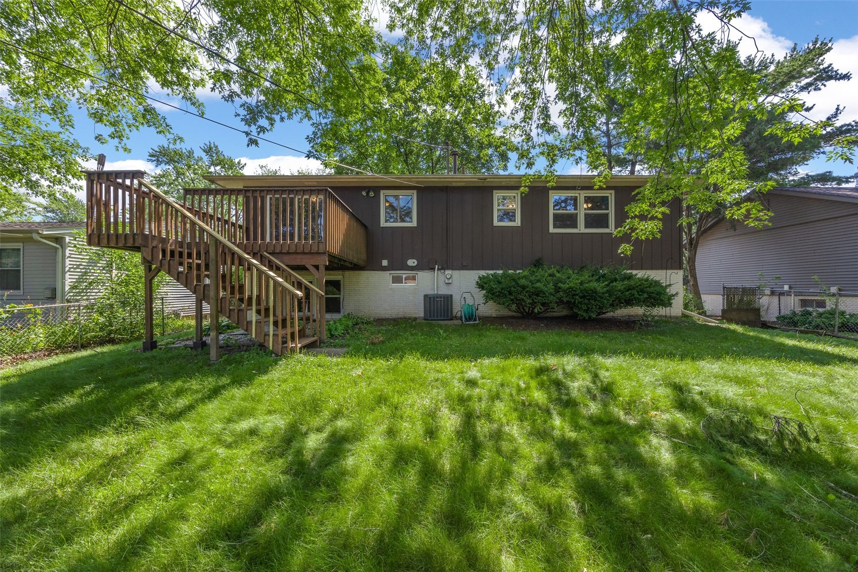 617 Wheaton Road Iowa City IA 52246