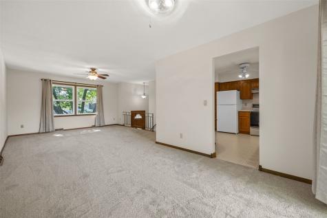 617 Wheaton Road Iowa City IA 52246