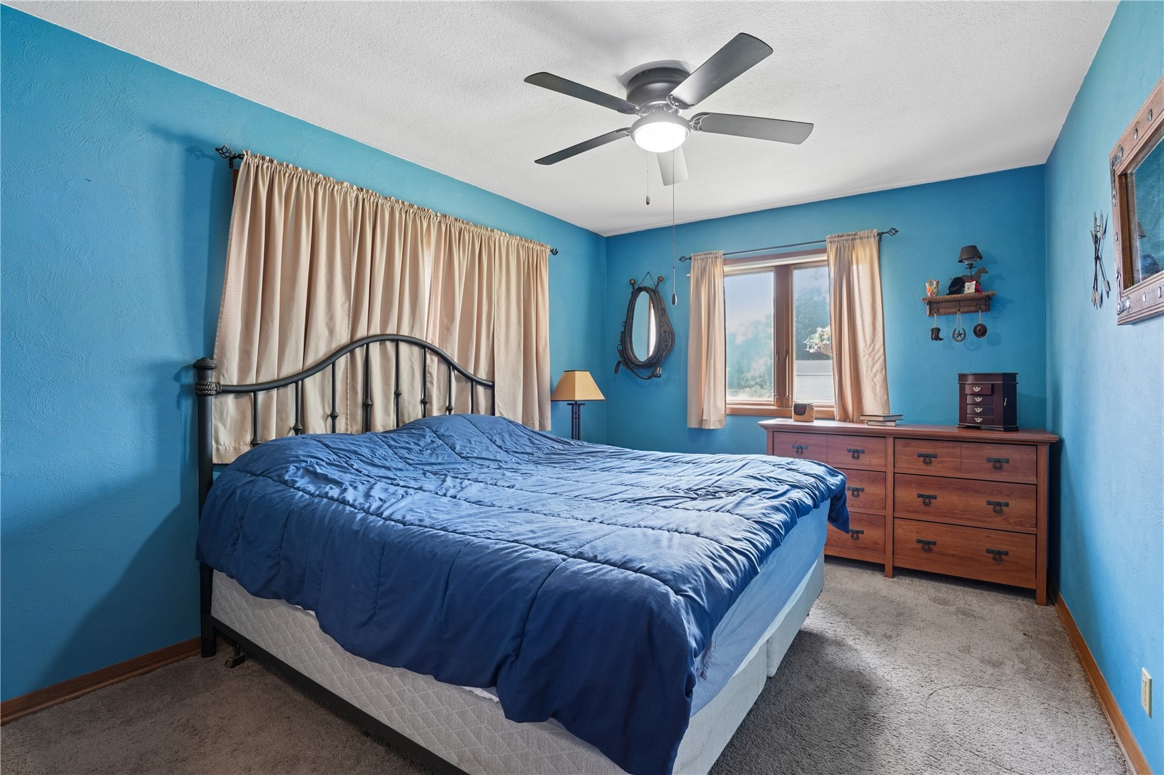 1290 34th Cedar Rapids IA 52402