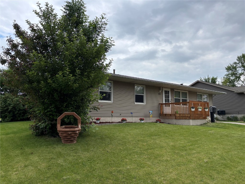 103 Broadmore Road SW Cedar Rapids IA 52405