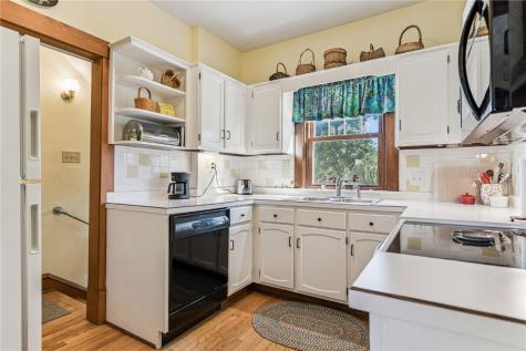 520 22nd Street SE Cedar Rapids IA 52403