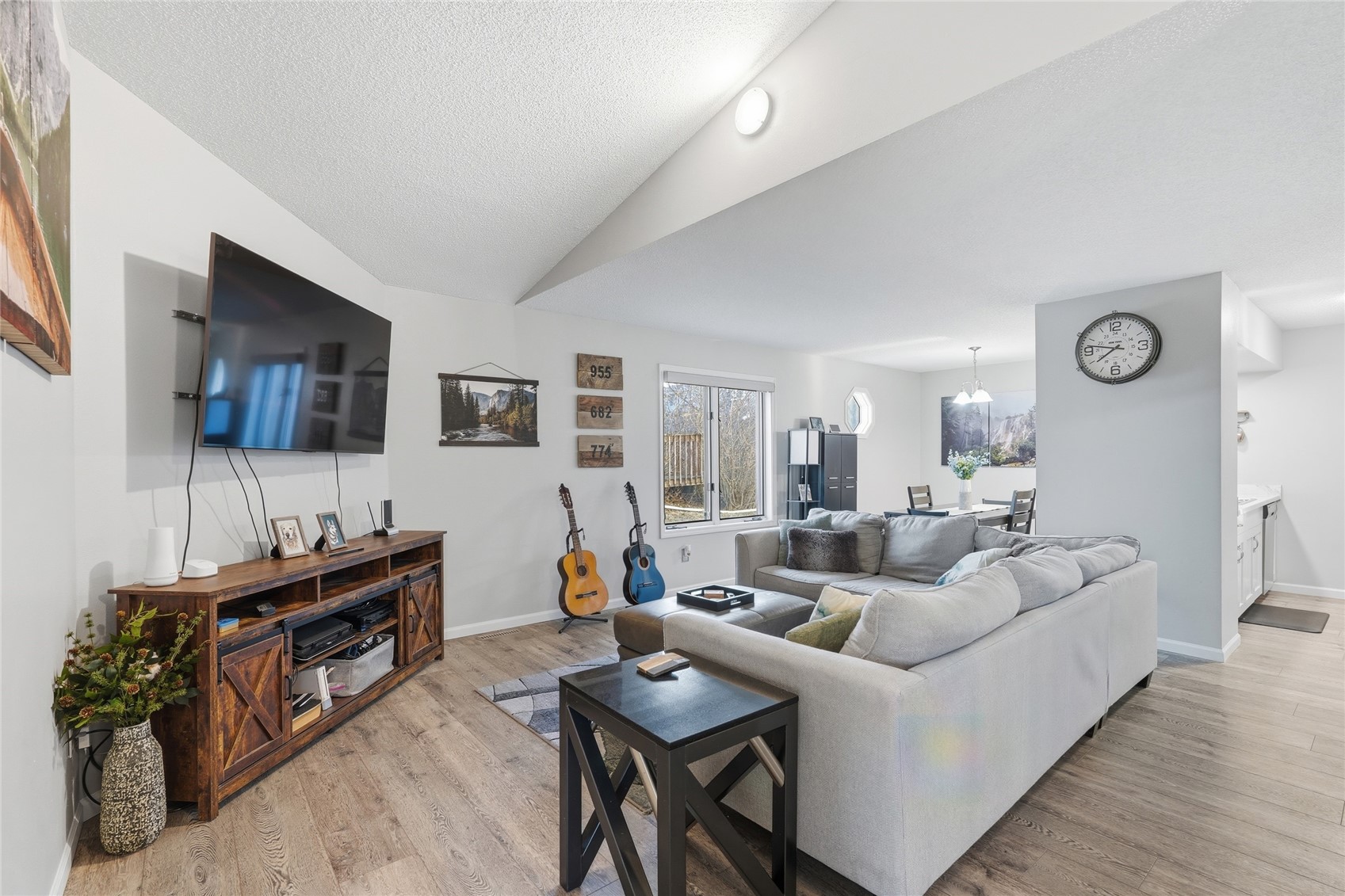 863 Boston Way Coralville IA 52241