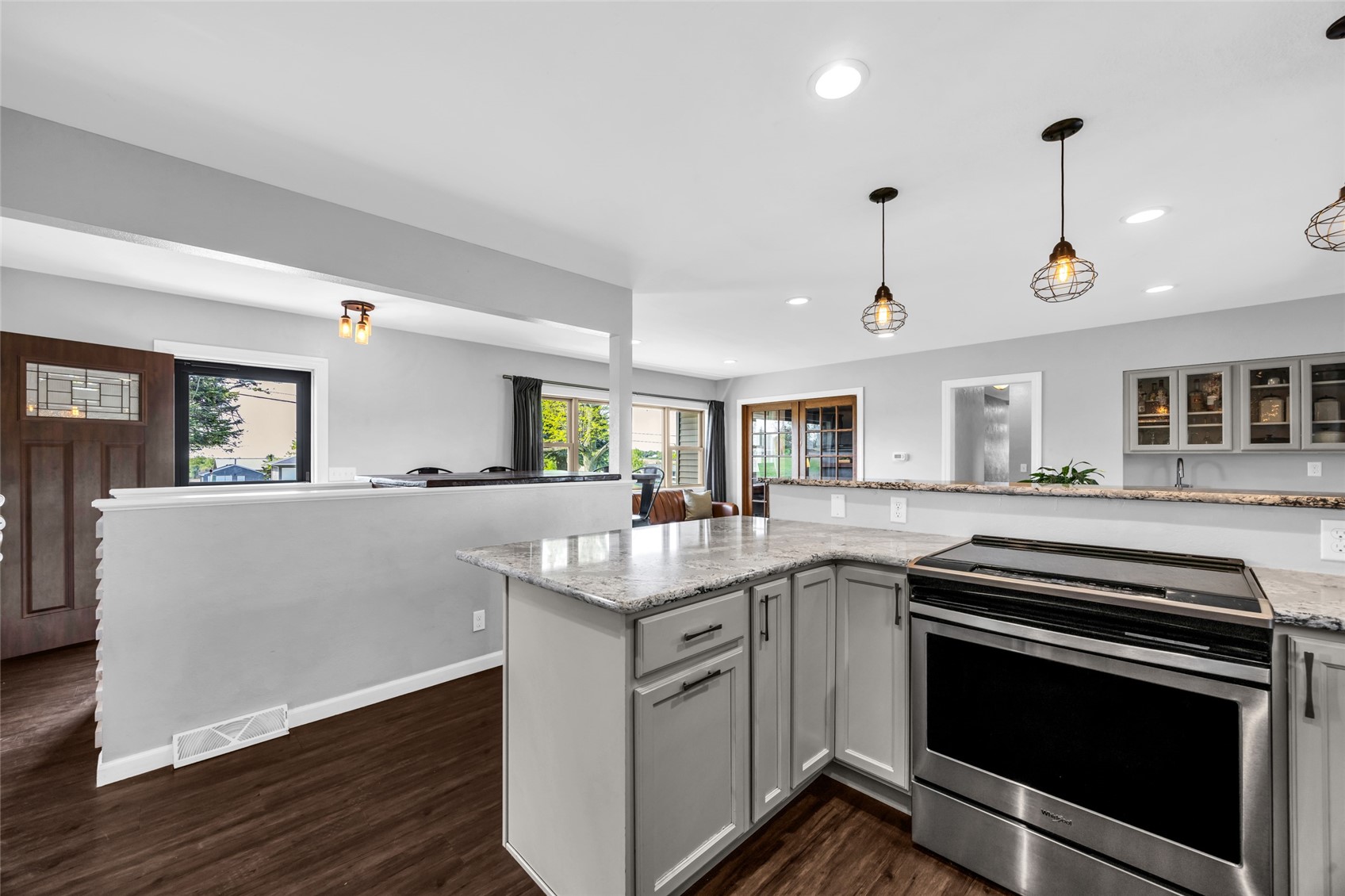 5808 Beverly Road SW Cedar Rapids IA 52404
