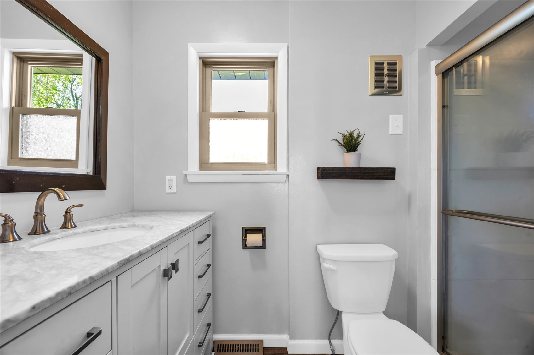 5808 Beverly Road SW Cedar Rapids IA 52404